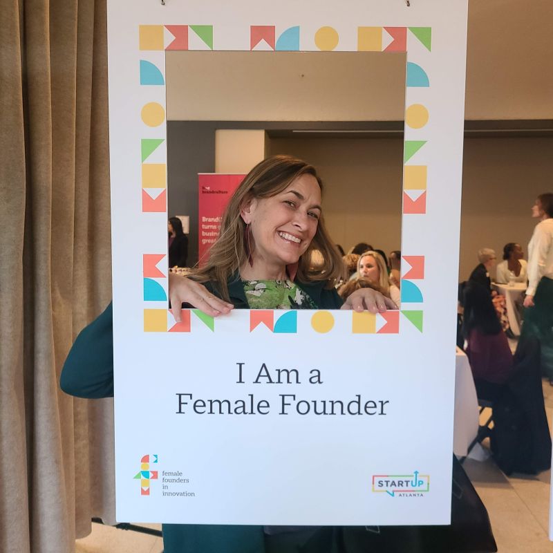 Tamara V. Lucas, mom founder portrait